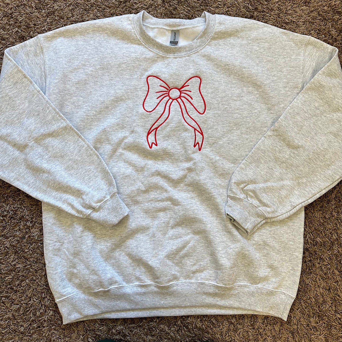 Bow Sweatshirt - XL - Flawed
