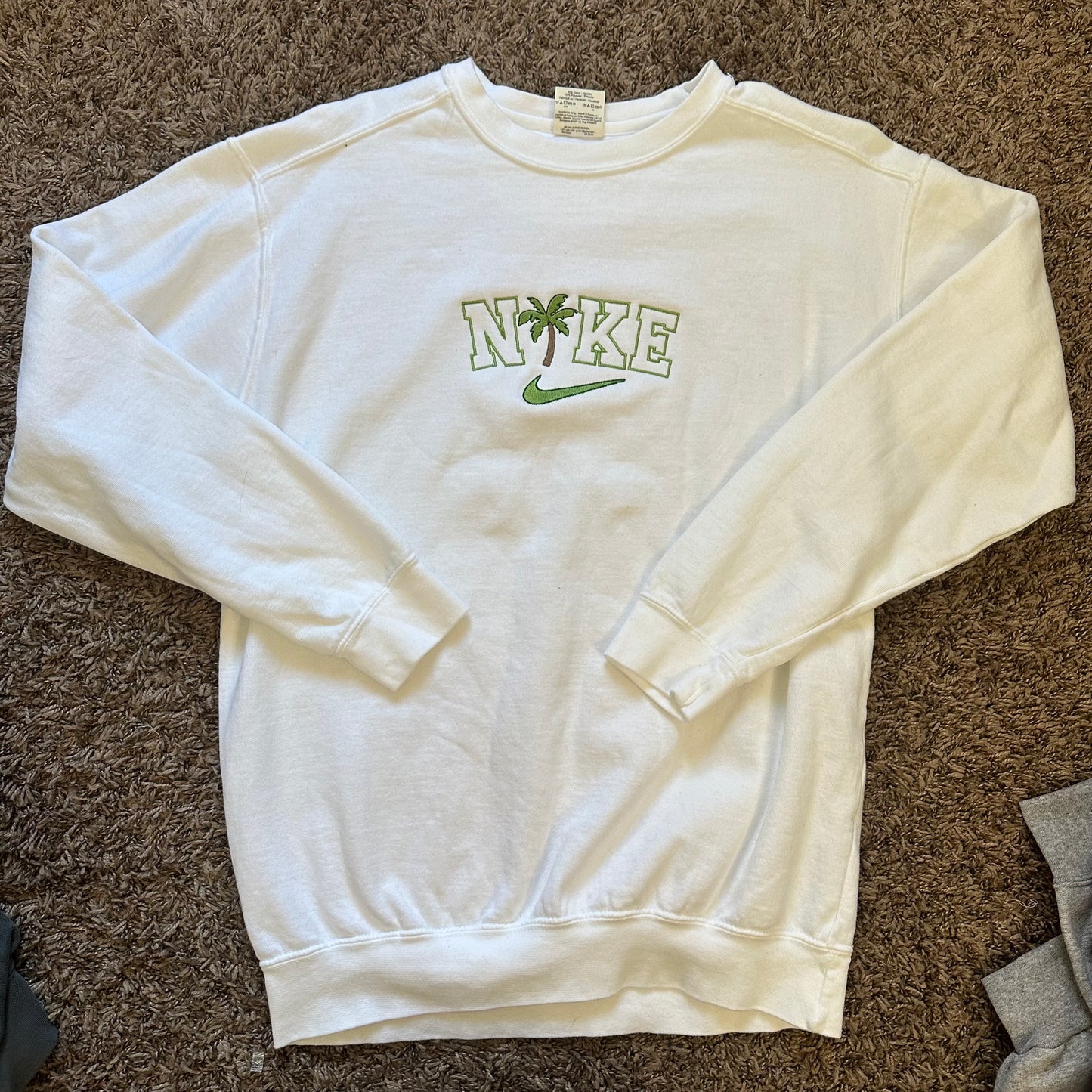 Palm Tree Sweatshirt - Size M - No Flaws