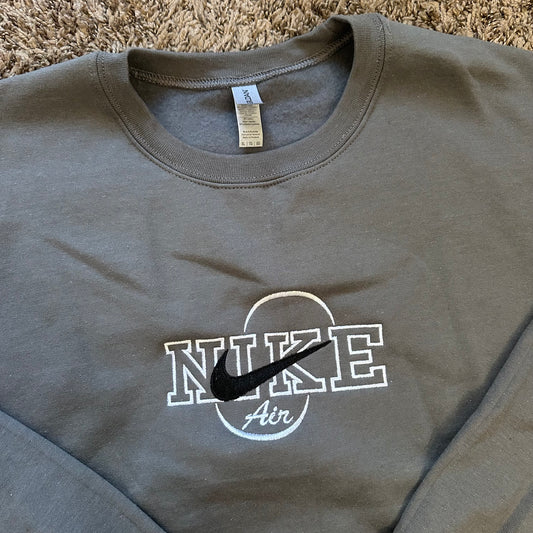 Nke Sweatshirt - Size XL - No Flaws