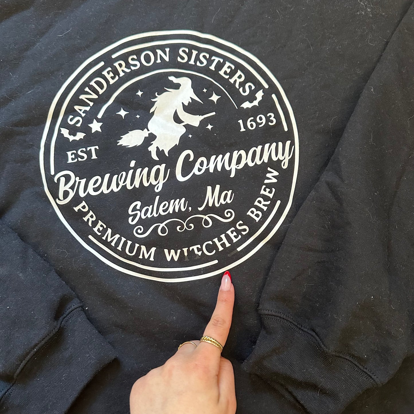 Sanderson Sweatshirt - Size XL - Flawed