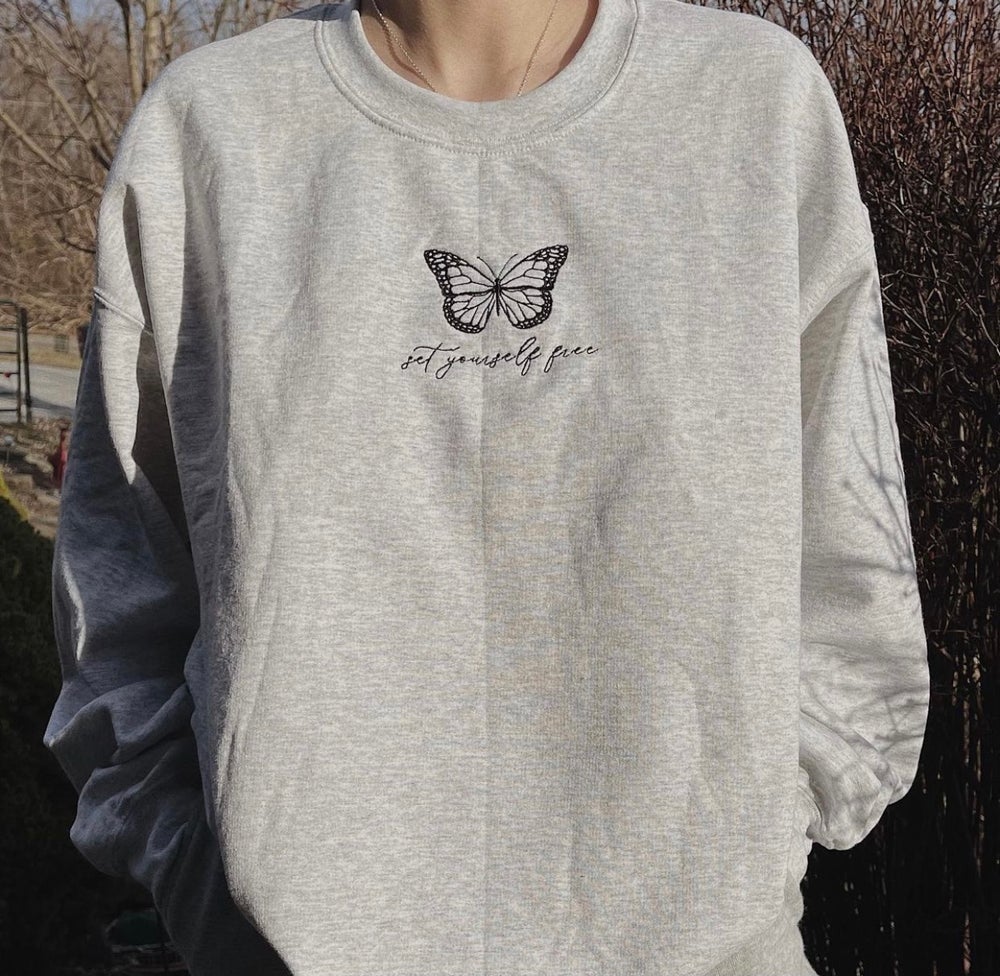 Set Yourself Free Crewneck