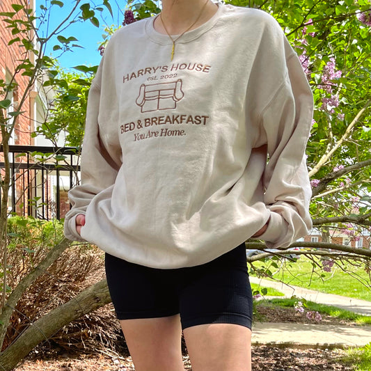 Harry’s House Crewneck/T-Shirt