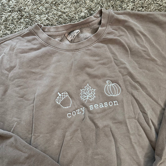 Cozy Season Sweatshirt - Size 2XL - No flaws