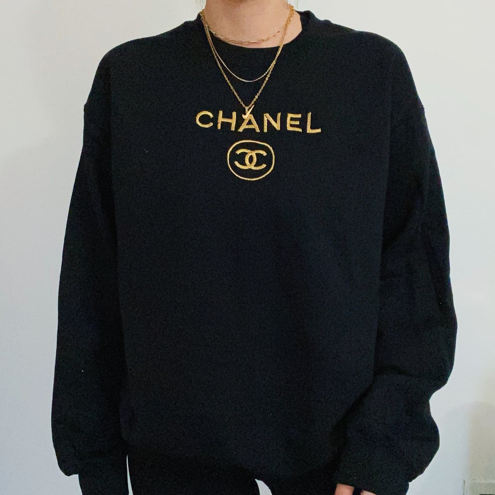 Chanel Pink Sweater - 33 For Sale on 1stDibs
